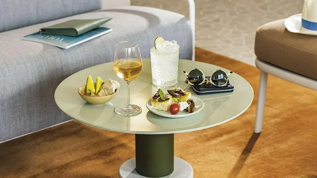 Okko Hotels Nice Aeroport 4*,  France