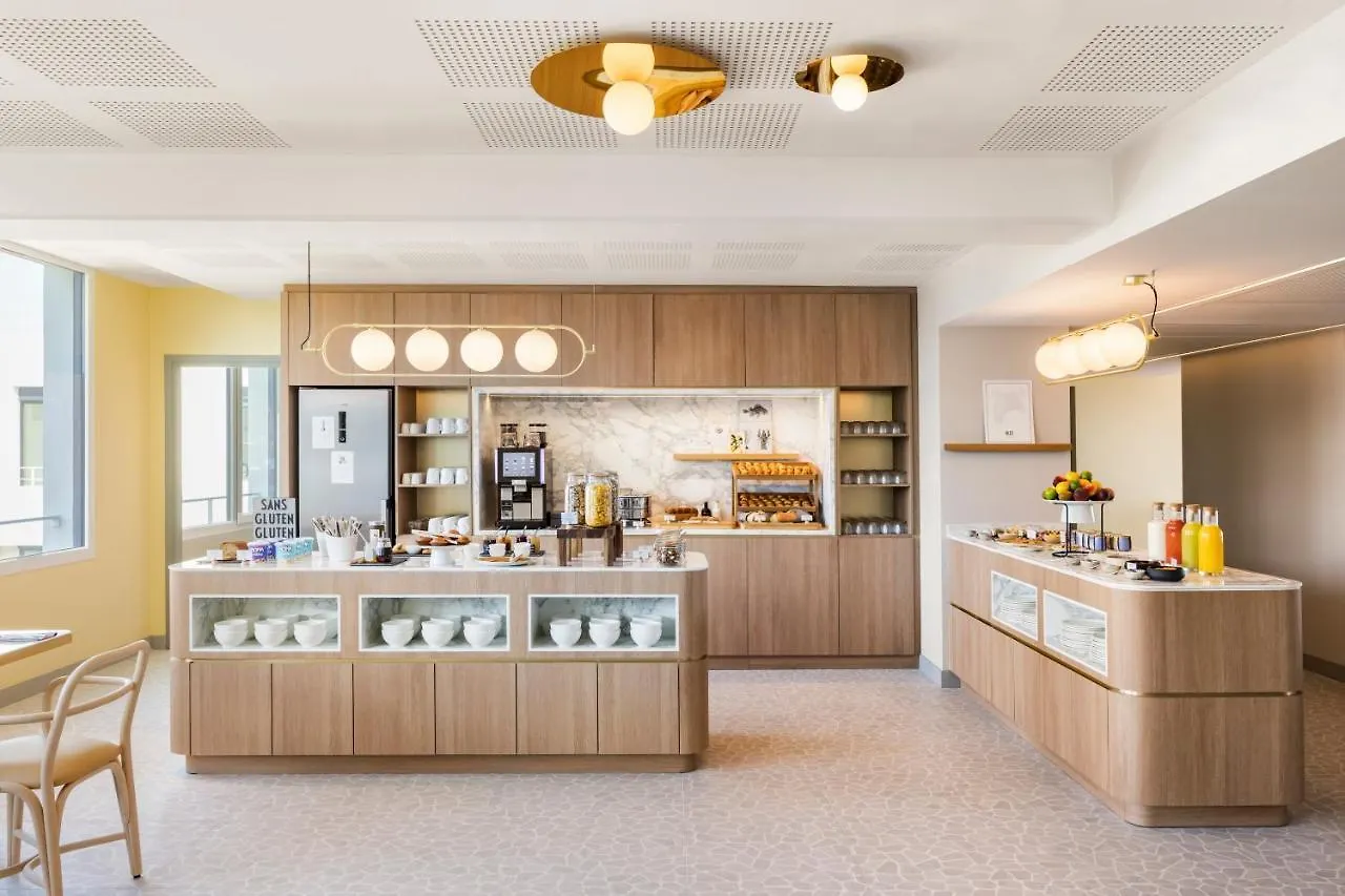 Okko Hotels Nice Aeroport 4*,  France