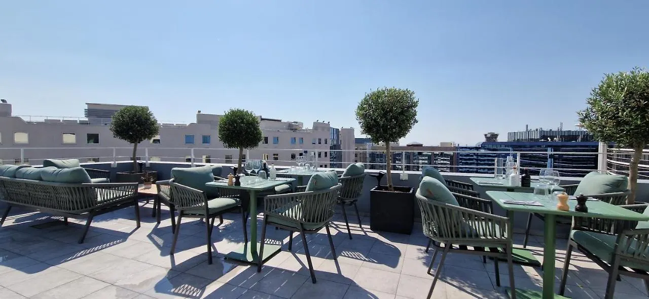 Okko Hotels Nice Aeroport 4*,